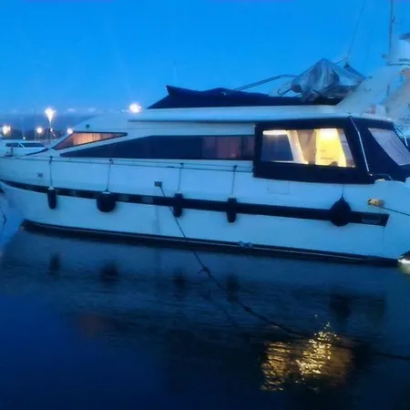 5 Terre Luxury Yacht Boat&breakfast&charter *